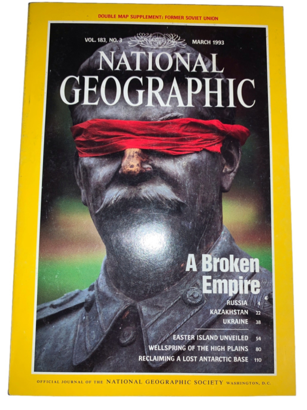 National Geographic March 1993 Magazine A Broken Empire One Size Yellow Red